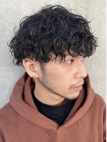 フィフス(fifth) フェザーマッシュツイストパーマツーブロックメンズパーマ黒髪