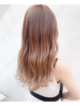 フロート 小阪店(float) ハニーベージュ_小顔,オリーブカラー,ハイライトカラー