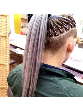 ヘアアンドメイクビ美(Be) エクステ