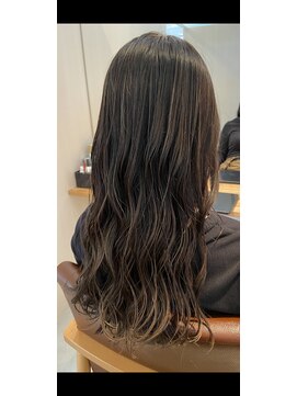 リルシェアサロン(RiRe share salon) グラデーショングレージュ/流れるレイヤー［錦糸町/北千住］