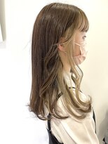 クオレア(CUOREA)&nbsp;インナーカラー×ミルクティーベージュ