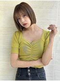 くびレイヤーボブルフネビージュ小顔ワンレンショート