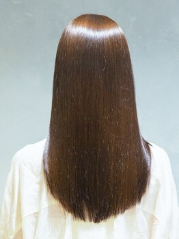 アース 豊崎店(HAIR&MAKE EARTH)の写真/髪質に合わせた提案で、ダメージヘアもしっかりケア♪髪質を改善し、艶感を引き出し理想の美髪