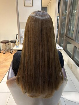 ジェイ エヌ バイ ネオリーブ(J/N by neolive) サラツヤストレート◎