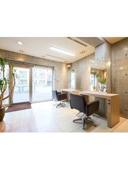 ≪武蔵小山駅徒歩3分≫スタイリスト2名/セット面2席のプライベートサロン☆ゆとりある空間で穏やかな時間を