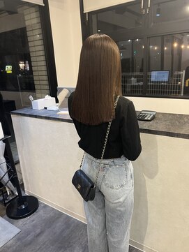 リリス(Lilith) オリーブベージュ