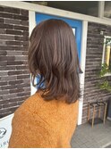 外ハネくびれミディアム 外ハネボブ