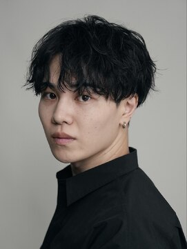 フィフス 大分(fifth) 大分ツーブロック刈り上げ微分けセンターパートシャドウパーマ