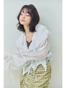 フラウ チャームマーチ(hulau Charm/MARCH) 黒髪/切りっぱなしボブ/ぱっつんボブ/外ハネボブ/レイヤーボブ