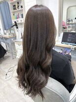 ガーデン バイ イル(GARDEN by illu Co.Ltd)&nbsp;アッシュベージュ◎ロング