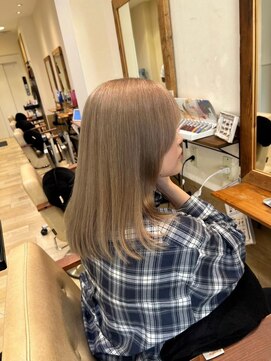 ステラバイケンジ(STELLA by KENJE) ミルクティーベージュ