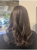 艶ブラウンのまとまりロング