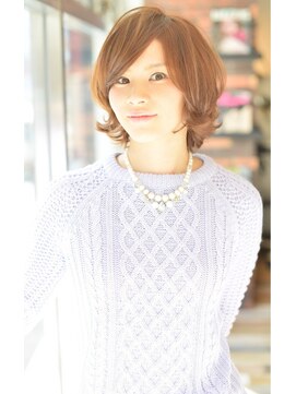 ケーツー心斎橋 クイーンズガーデン バイ ケーツー(K two QUEEN'S GARDEN by K two) デザインカットで小顔！大人SWEETミディ/心斎橋&難波&なんば