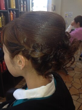 ブルーラグーン 着物に似合うスタイル