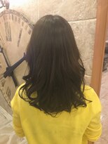 シャンティ 平岸店(Shanti)&nbsp;【ダークカラーでも可愛い】透け感イルミナカラー☆  鷲田真央