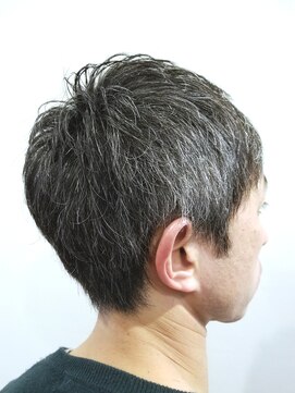 ティンク 横浜(Tink) 定番『ナチュラルショート』♪