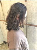 外国人風カラー×ベージュ