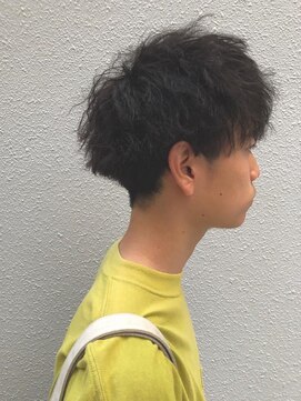 レボルトヘアー(R EVOLUT hair) 《Kim》ツイストパーマ　ストリート