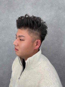 レガロヘアー(LEGARO-HAIR) ツーブロックパーマオールバックスタイル