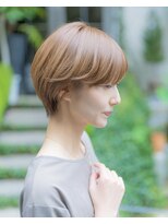 ツムグ 代官山店(TUMUGU)&nbsp;30代40代50代×グレージュカラー白髪ぼかし×小顔ショート代官山