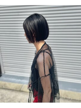 エー(A) 大人のフレンチミニボブ