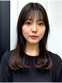 大人ヘア ふわっと内巻きセミロング 前髪あり 黒髪 ゆる巻き