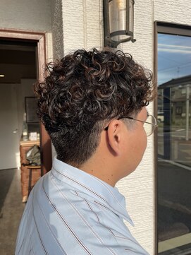 アーキヘアーカリス(archi hair charis) プードルパーマ