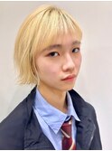 ハイトーンボブ イエローベージュ ボーイッシュ ショート
