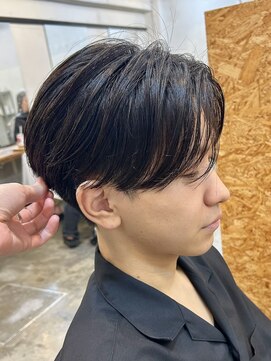 ファルベ(Farbe) ニュアンスパーマ/センターパート/ベリーショート/アッシュ