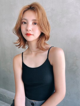 メーヴェ(Mowen) mowen×ライトベージュ×ロブ×くびれヘアー