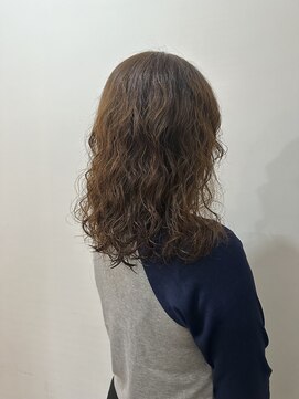 アトリエプラスイング(atelier+ing) スパイラルパーマ