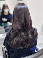 ランテルディ 渋谷(LANTERDIT)&nbsp;韓国風ヘア ロング 巻き髪 ダークパープル バイオレット