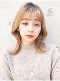 ブロンドベージュ×くびれヘア
