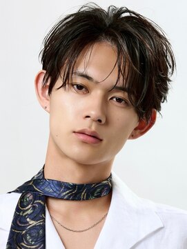 オーシャントーキョー 原宿(OCEAN TOKYO) 韓国ヘアニュアンスパーマコンマバングセンターパート黒髪