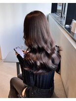 ロカリタ キョウト 河原町三条店(ROCAReTA kyoto)&nbsp;レイヤーカット：ラベンダーブラウン