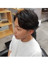 ラック(Luck) センターパート+ニュアンスパーマ