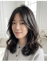 ミラー プラス エヌ(MIRROR+n)&nbsp;20代30代40代　透明感・海外風レイヤー＃6　兵庫宝塚