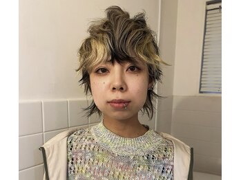 繭の写真/立体的なヘアカラー。"素材"を活かし、多彩なデザインかで"個性"を引き出します。