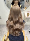 ミルクティーベージュ