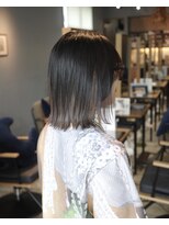 ヘアーループセラデザインワークス(Hair ruup Sela design works)&nbsp;ブリーチ履歴を活かすデザインカラー｜那覇新都心