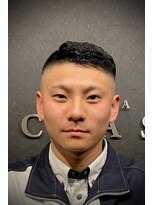 バーバークラシックス(BARBER CLASSICS)&nbsp;スキンフェード/アイロンパーマ