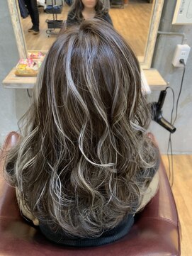 ロダット 横浜(LODAT by little) 3Dハイライト×フォギーベージュ【LODAT横浜】