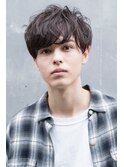 ビジネスマンに人気！くせ毛風パーマ×フェザーマッシュ