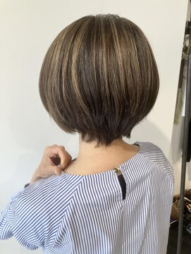 ナルヘアー 越谷(Nalu hair) ショート/グラデーション/白髪ぼかし