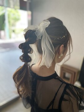 ヘアアンドスペース ベロン(hair&space velon) ポニーアップスタイル