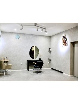 スタイリストがお客様１人１人と向き合い、カウンセリングから仕上げまで責任を持って、しっかり担当★