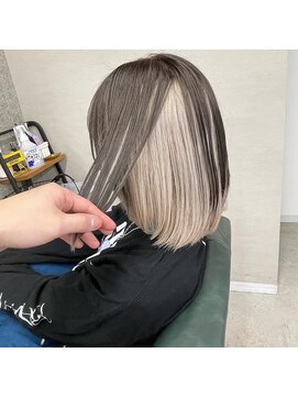 ラル(Lull) 【before afterあり】ホワイトベージュ×アンブレラカラー/個室