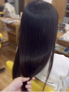 ヘアアンドビューティー ジャム(JAM)の写真/髪質改善で思わず触りたくなる髪へ。ダメージを抑え、指通りなめらかで艶やかなうるつや髪に導きます☆