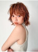 ウルフ　赤毛　オレンジ　ブリーチ　ボブ　ミディアム　パーマ