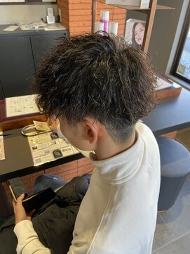 リリ(Liri material care salon by JAPAN) ツイストスパイラルパーマ